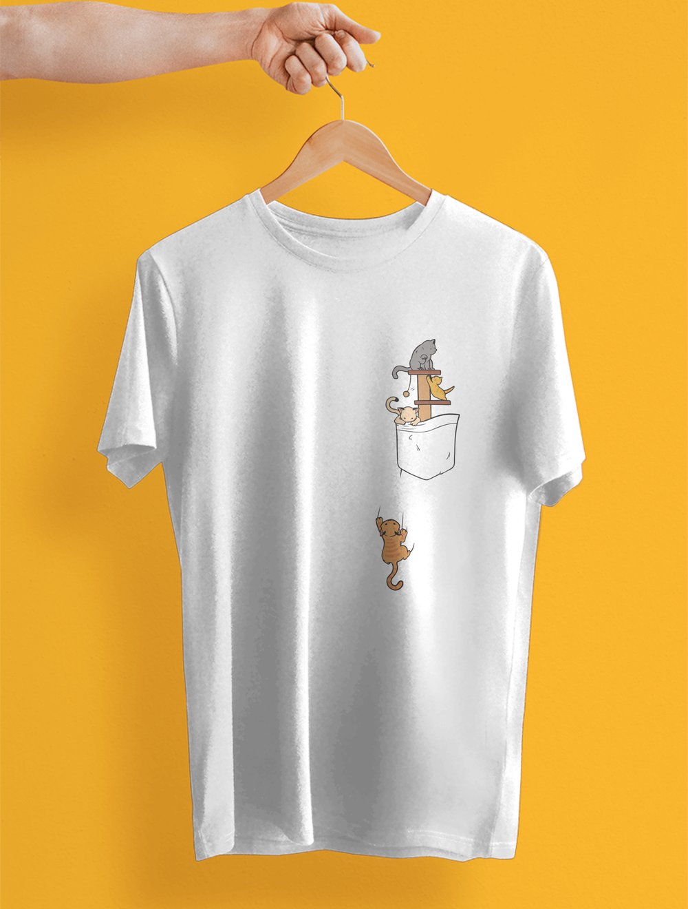 Kuppa Unisex Tişört Beyaz Kedilerin Özgür Dünyası Tasarımlı Tişört KUT1B004