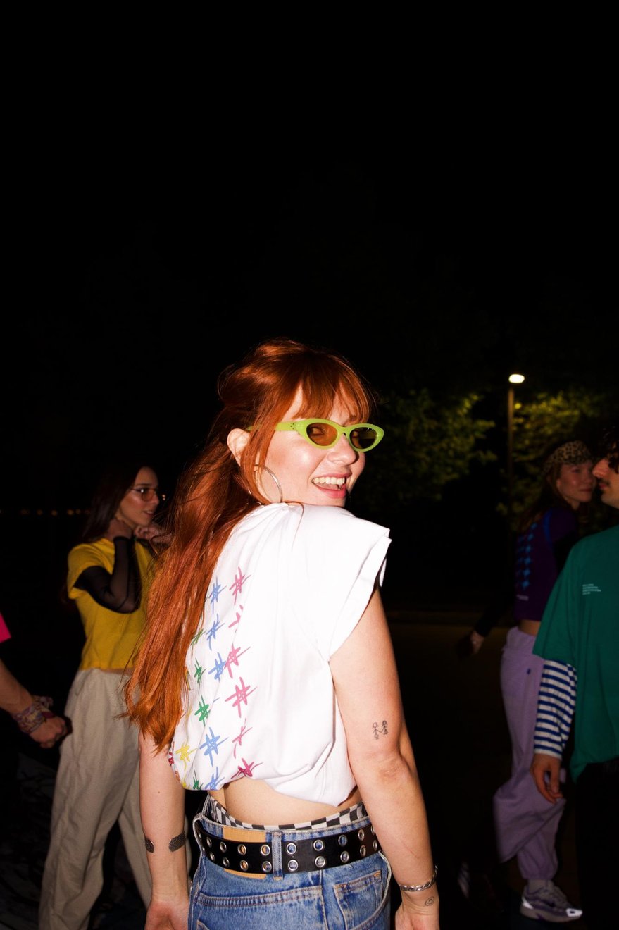 PRIDE COLLECTION PEMBE OVERSIZE TSHIRT