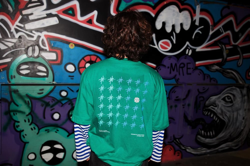 PRIDE COLLECTION PEMBE OVERSIZE TSHIRT