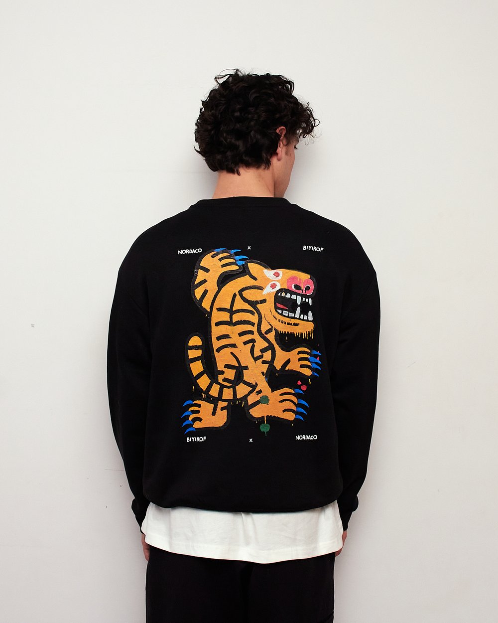 TIGER SİYAH SWEATSHIRT