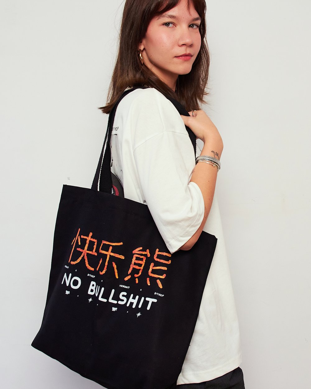 HAPPY BEAR SİYAH CANVAS ÇANTA