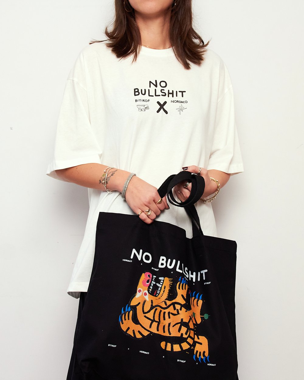 TIGER SİYAH CANVAS  ÇANTA