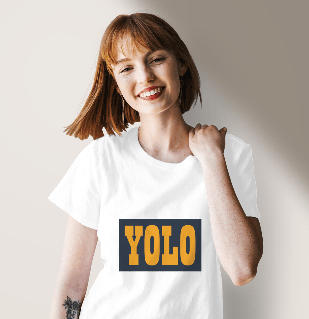 Serinletici TShirt Yolo