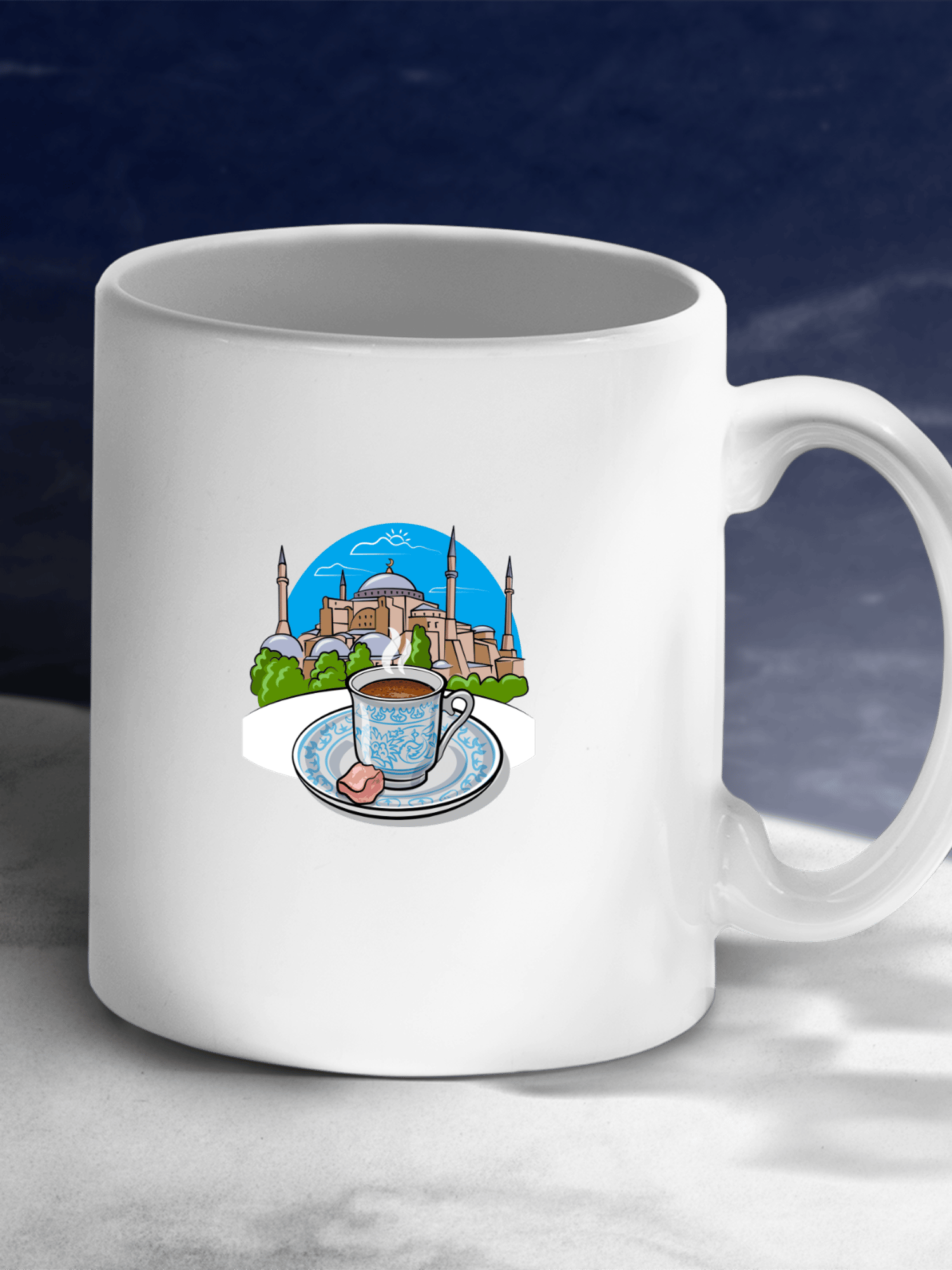 Kahve İçilecek Yer Beyaz Kupa